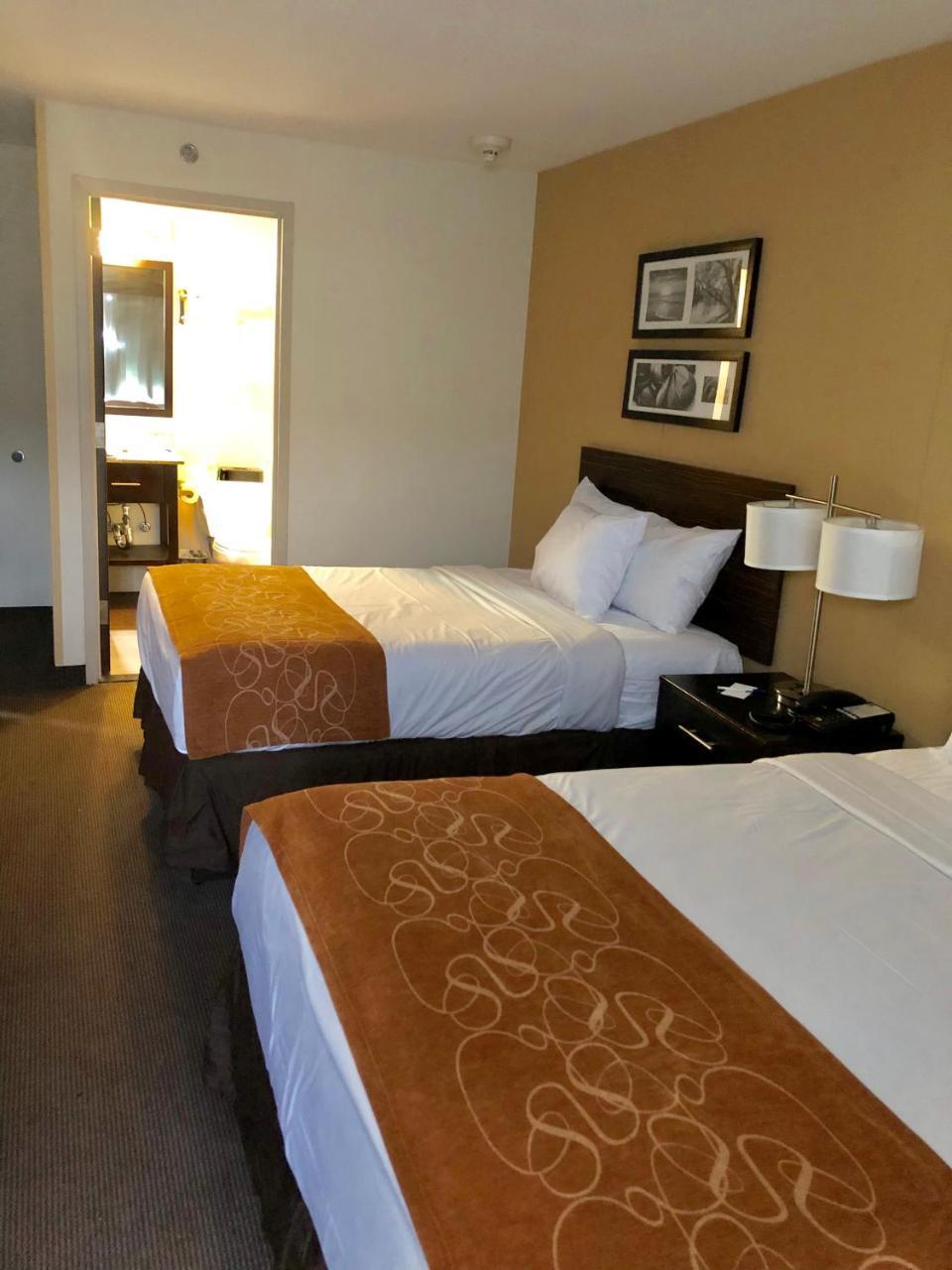 The Vue Inn Brooklyn Нью-Йорк Екстер'єр фото
